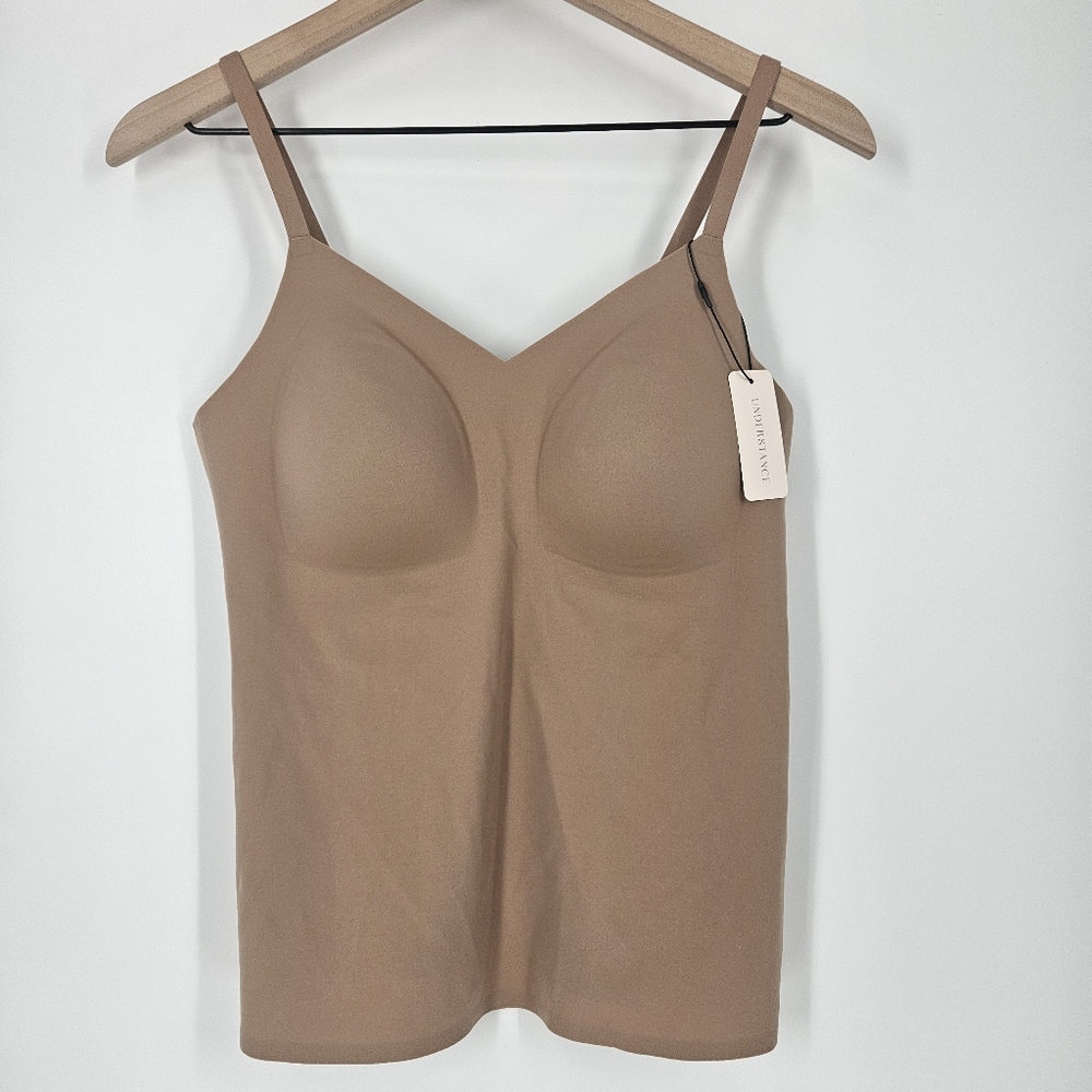 Understance Tan Light 'N Free Wireless Cami With Built In Bra In Latte NWT
